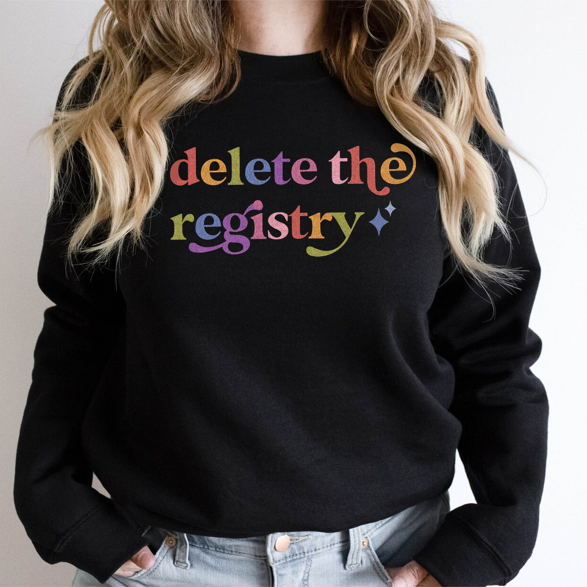 Delete the Registry Care & Resist Gildan crewneck sweatshirt in Black