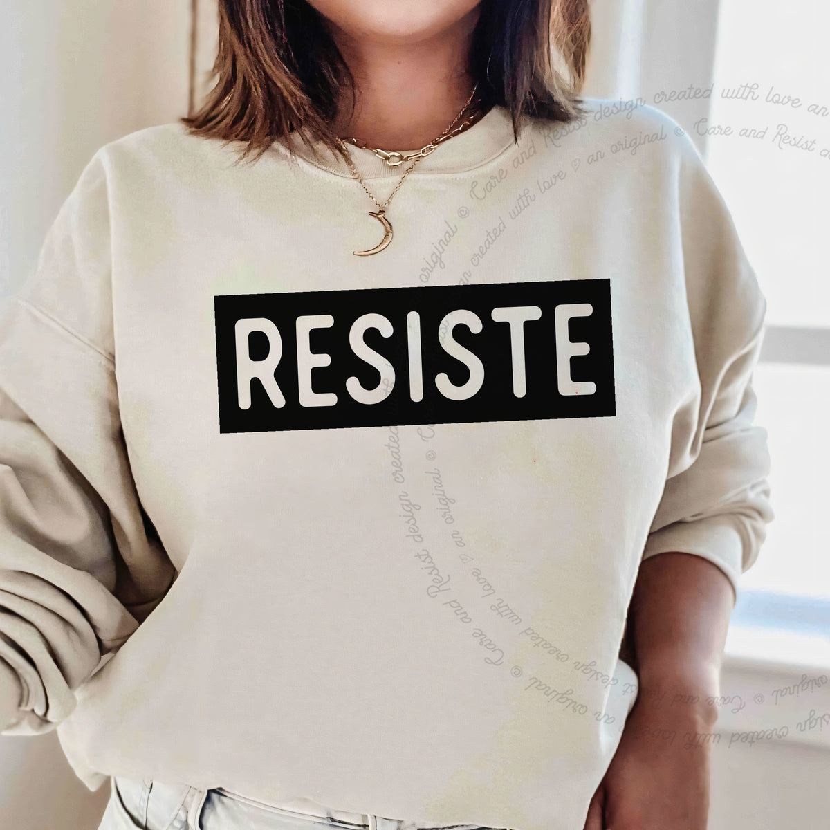 Resiste Care & Resist Gildan crewneck sweatshirt in Sand
