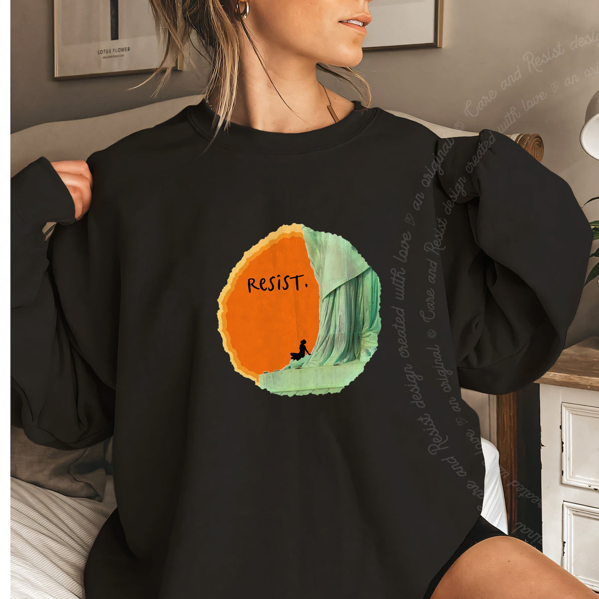 Resist Care & Resist Gildan crewneck sweatshirt in Black